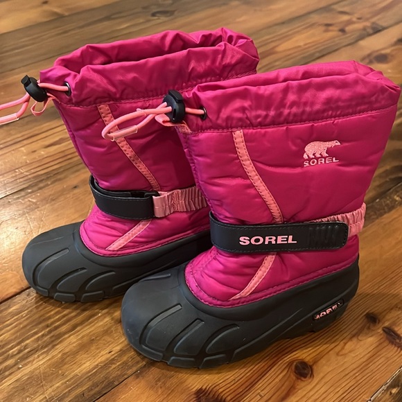 Sorel Snow Boots - Picture 2 of 4